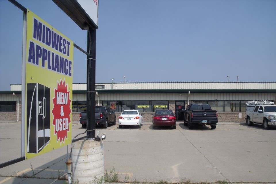Midwest Appliance store front